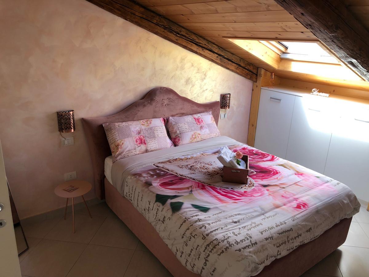 B&B La Mansarda Неаполь Экстерьер фото